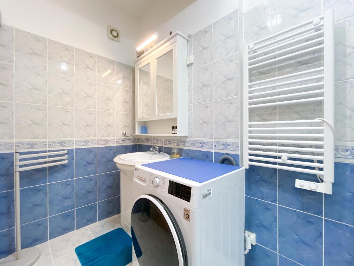 Charmoso Apartamento Em Zona Calma Com Piscina #1879 Apartment ลากอส ภายนอก รูปภาพ