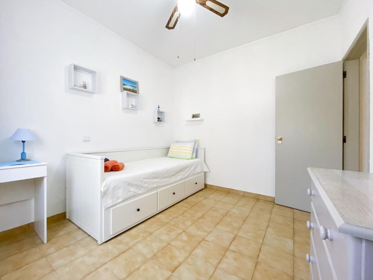 Charmoso Apartamento Em Zona Calma Com Piscina #1879 Apartment ลากอส ภายนอก รูปภาพ